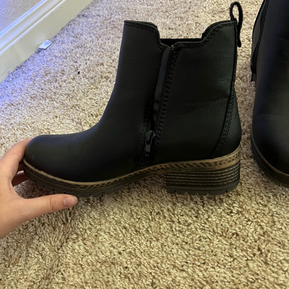 black booties